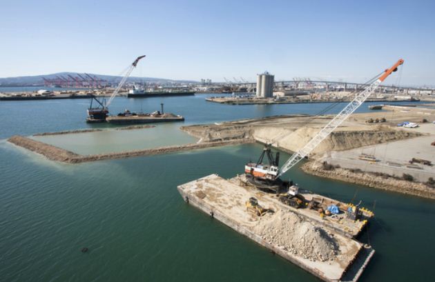 Officials Provide Update on Middle Harbor Project. Officials Provide Update on Middle Harbor Project.
